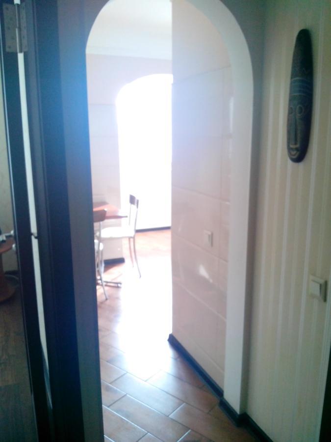 Beautiful And Comfortable 2 Rooms Apartment Kiev Exterior foto